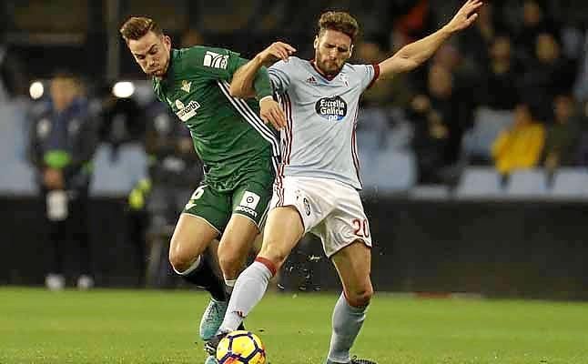El Betis se fija en el central Sergi Gómez