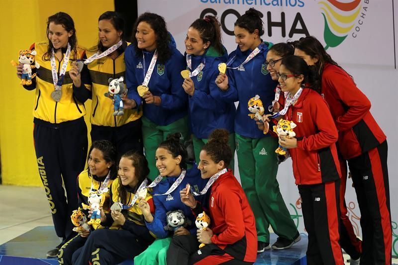 Brasil obtiene cuatro oros en siete finales de natación en Cochabamba