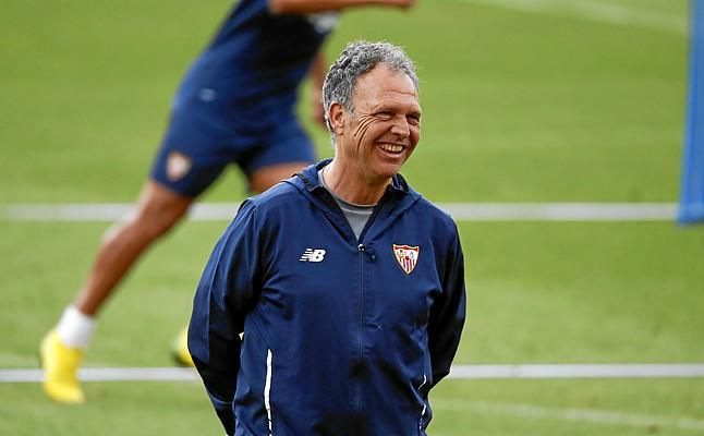 Caparrós, sobre Machín: "Es un técnico muy preparado"