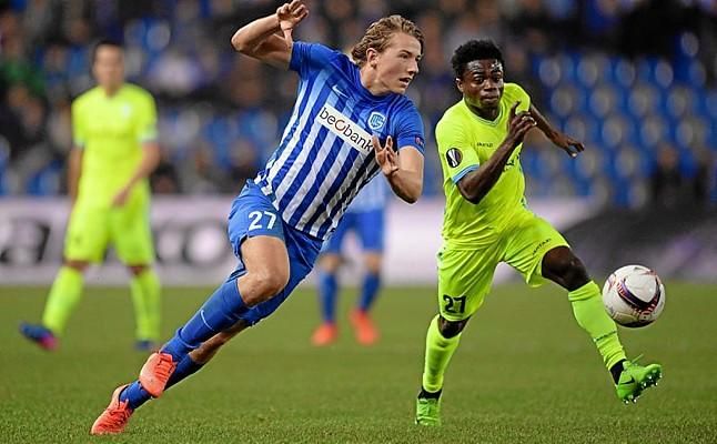 Sevilla, Villarreal y Betis pelearán por Berge en verano