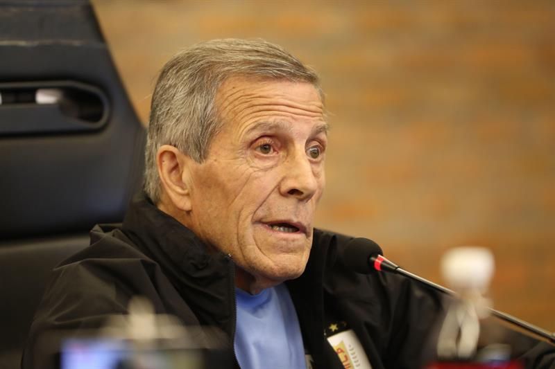 Uruguay se entrena pensando en el Mundial y el amistoso ante Uzbekistán