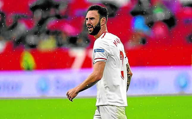 Los plazos corren en contra de Layún