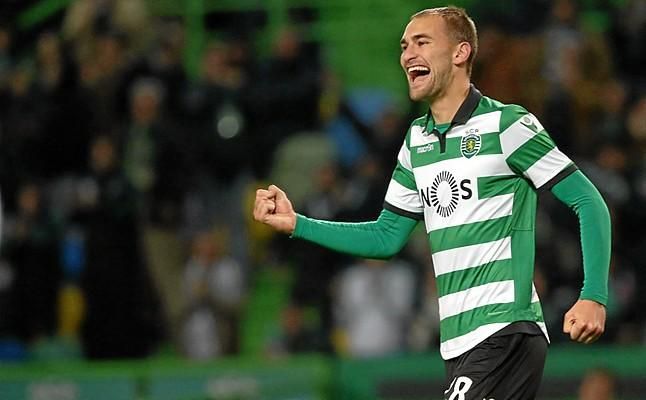 Última hora: Bas Dost rescinde con el Sporting