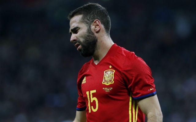Carvajal vuelve a los entrenamientos con el grupo