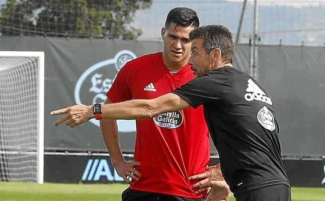Unzué: "Maxi es 'top' rematando, pero el Sevilla tendrá competencia"