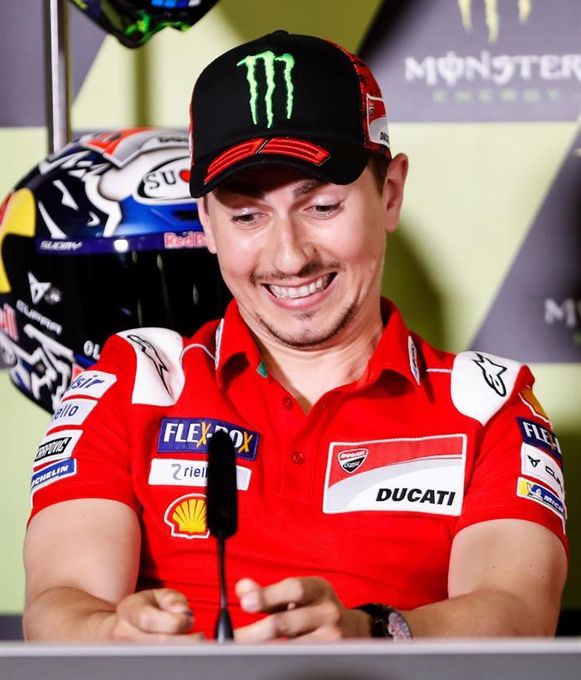 Lorenzo: "Me debo a Ducati hasta el final"
