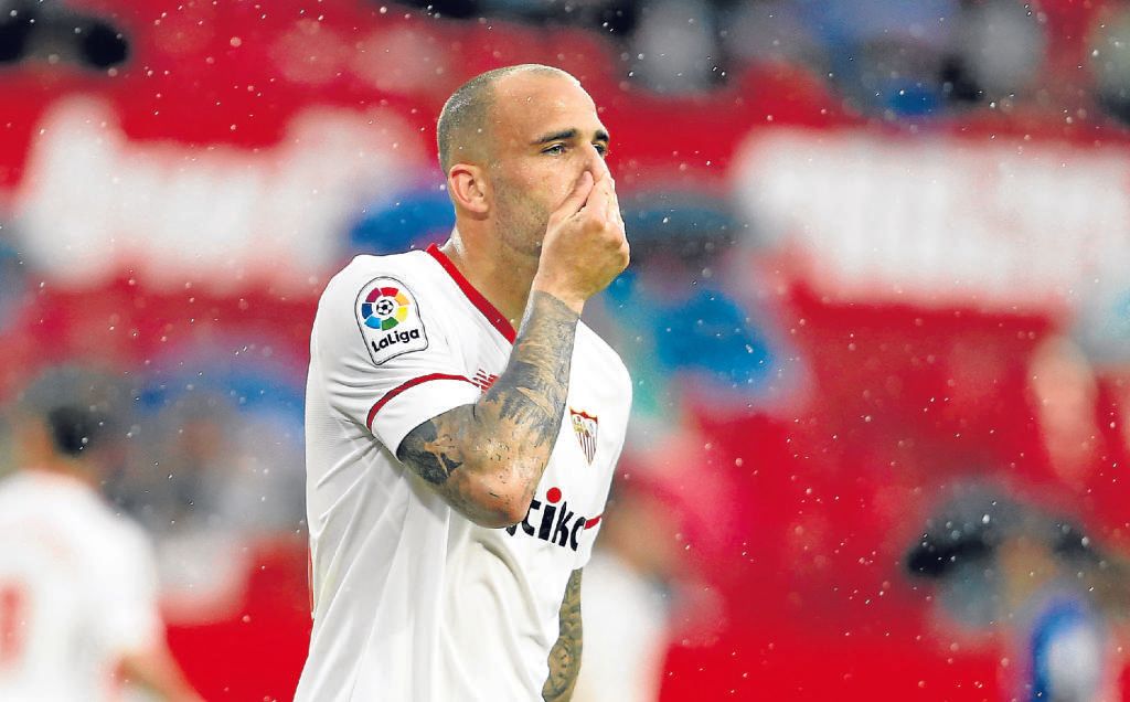 Sandro, 'lastrado' por su alta ficha