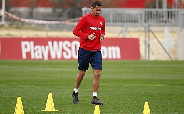 Aligerar lastre, la prioridad de Caparrós en el Sevilla