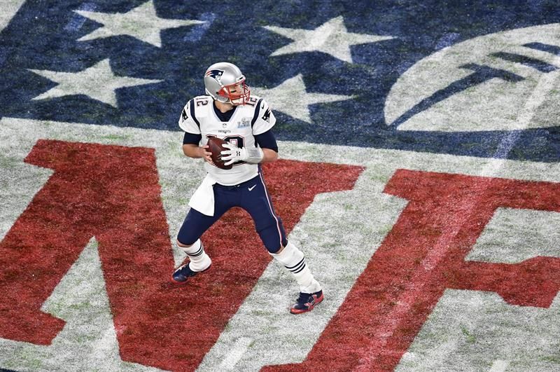 Tom Brady desea seguir en la NFL, pero reconoce que el retiro está cerca