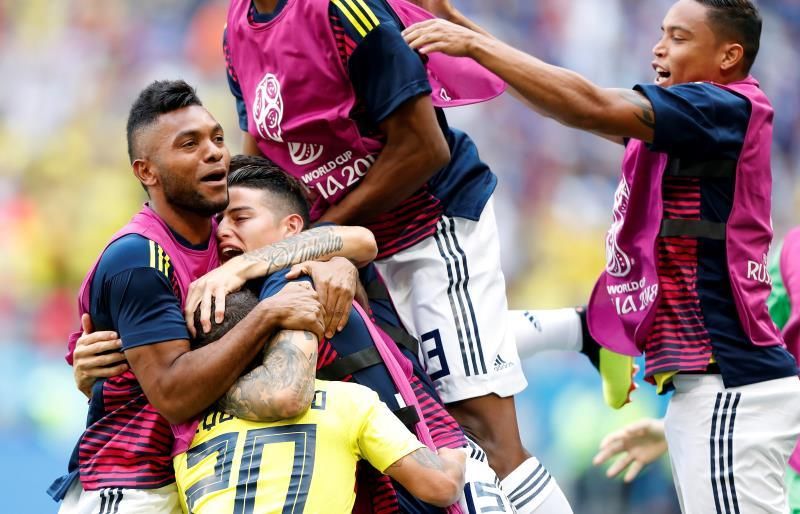 1-2: Japón mete en un lío a Colombia