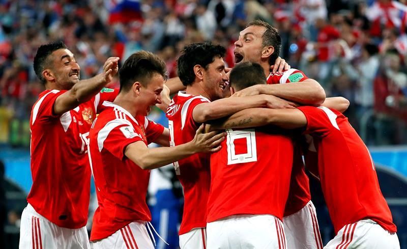 3-1. Rusia pone rumbo a octavos ante un Egipto que solo fue Salah