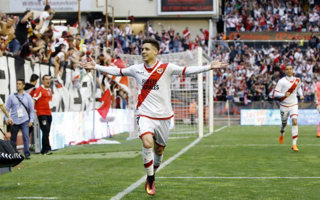 Álex Moreno escucha ofertas