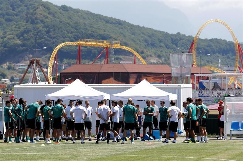 Jugadores alemanes hacen autocrítica y barajan de nuevo sus cartas