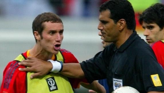 España deberá romper su gafe frente a los anfitriones