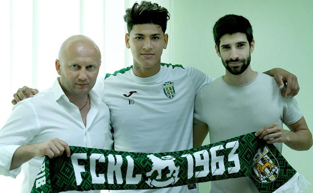 Jorge Carrascal ya es jugador del Karpaty