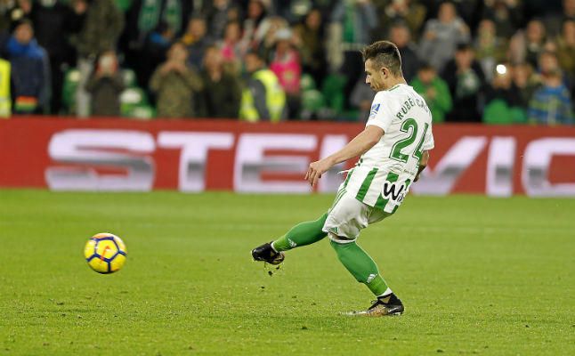 En Las Palmas ven inminente el fichaje de Rubén Castro