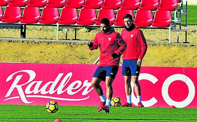 Las cláusulas, un problema doble en el Sevilla
