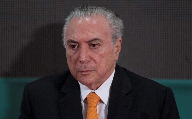 El presidente de Brasil dice que la selección jugó con "raza" a pesar de la derrota