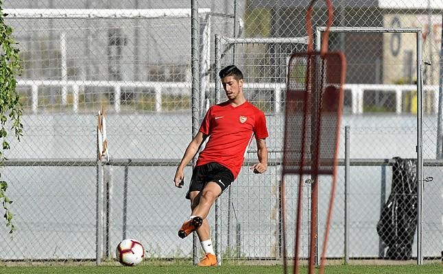 Escudero: "Hay que darle su importancia y su hueco al Sevilla, un grande"