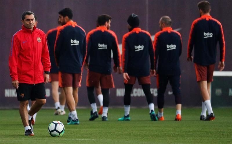 El Barça regresará al trabajo con tres salidas y solo una cara nueva