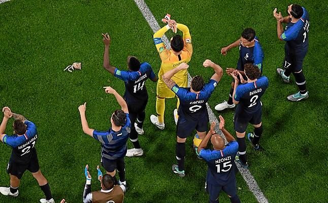 1-0: Un cabezazo de Umtiti vale una final