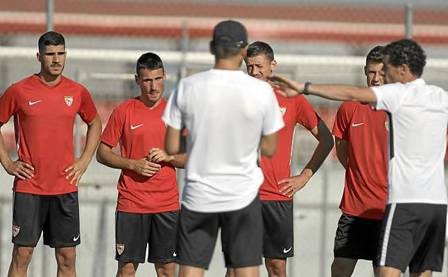 Lenglet, despedido por sus compañeros y Machín