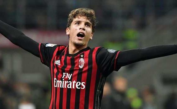 Mientras Carvalho decide, se esfuman las alternativas