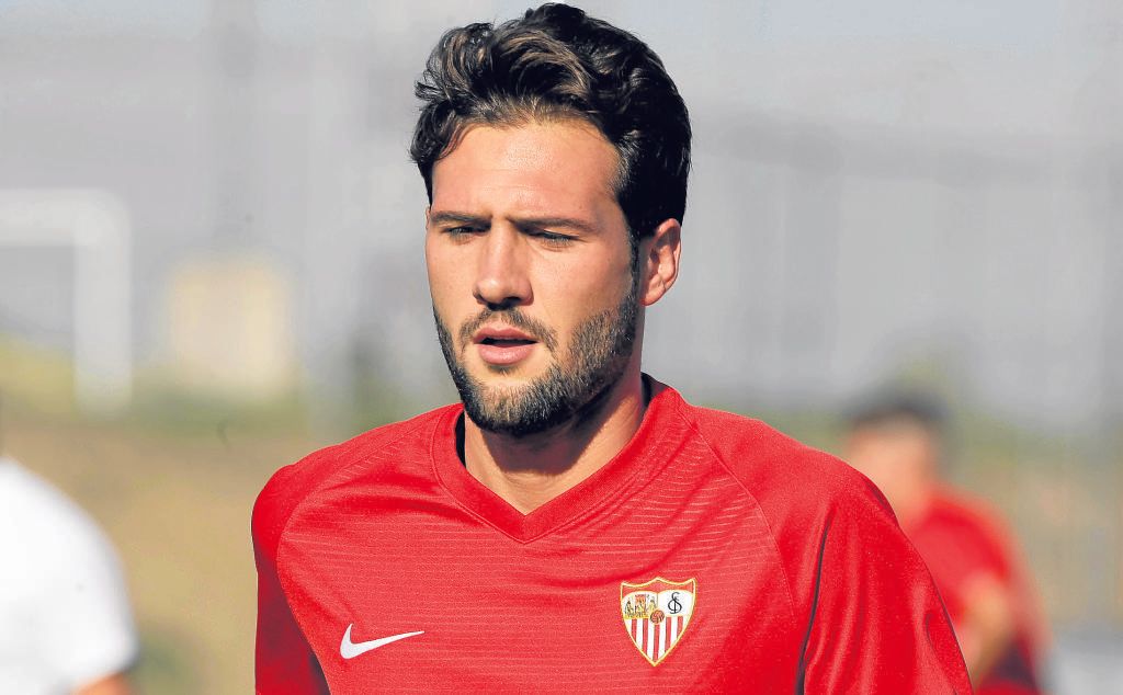 El West Ham da 25 kilos por el Mudo Vázquez