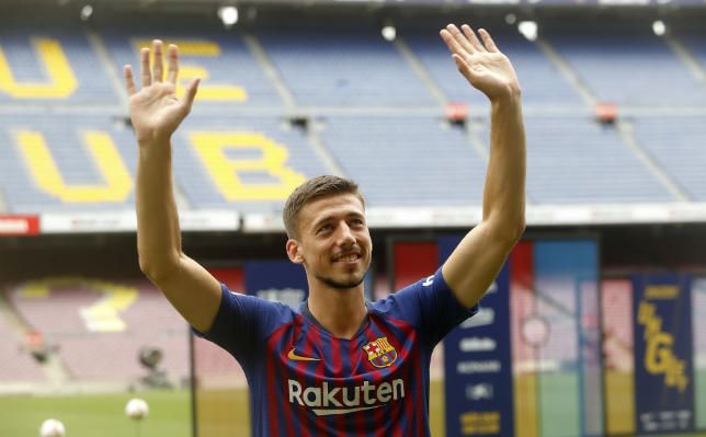 Lenglet, sobre su marcha del Sevilla y la Supercopa