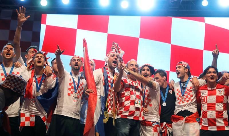 Criticas a la selección croata por mostrarse con un cantante considerado filonazi