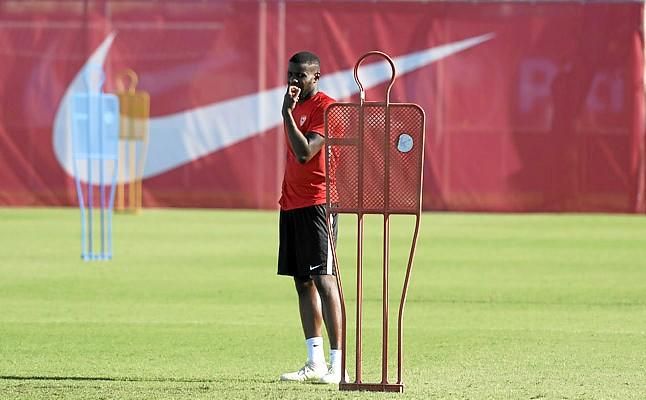 El concurso de Amadou ante el Újpest, en el aire