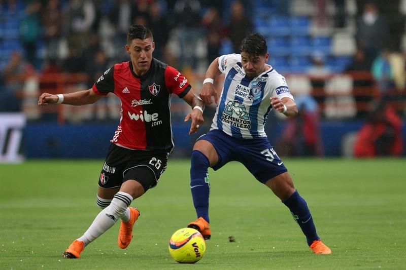Argentinos Jara y Palacios le dan triunfo al Pachuca del español Ayestarán