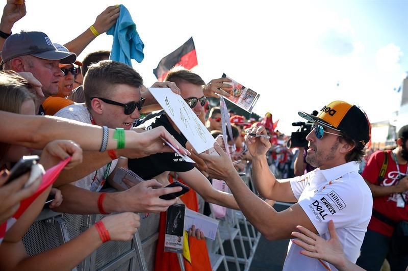 Alonso anunciará su futuro "después del verano"