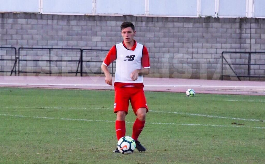 El hermano de Lenglet quiere seguir los pasos de Clément