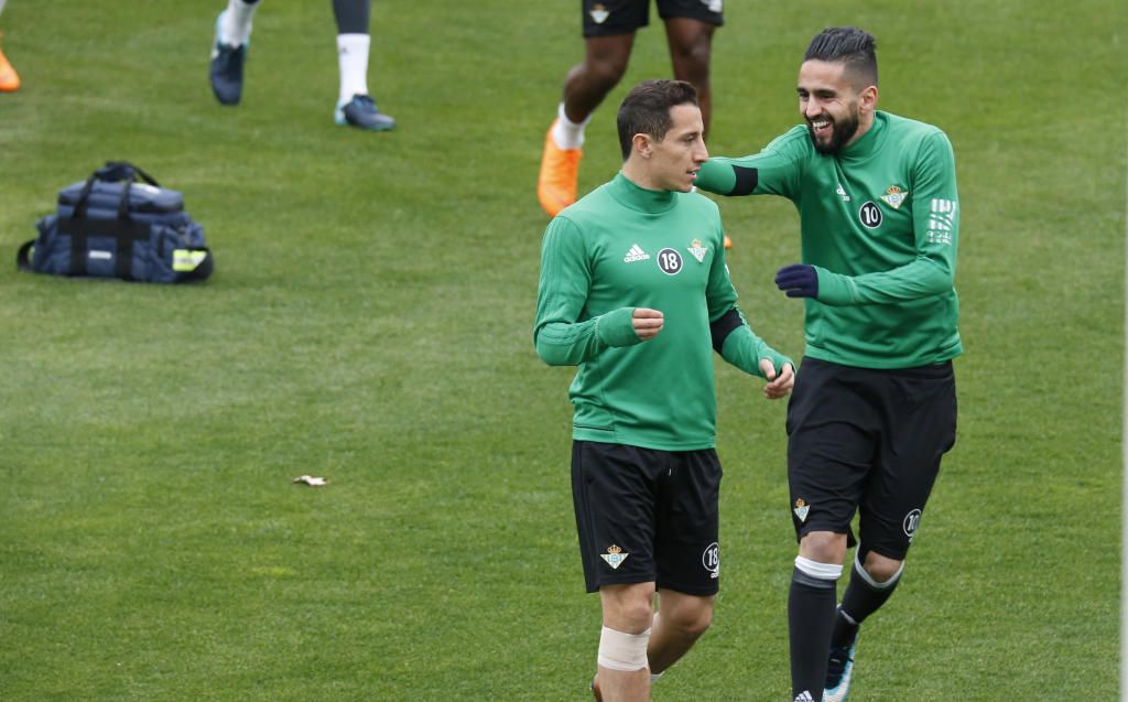 El detalle de Andrés Guardado con Boudebouz