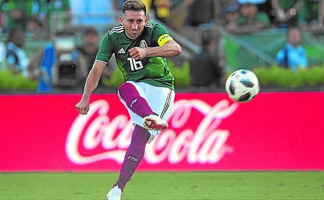 Héctor Herrera no va a apretar: "Sólo saldré el día que quieran venderme"