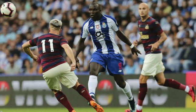 El Sevilla oferta por Aboubakar, según A Bola