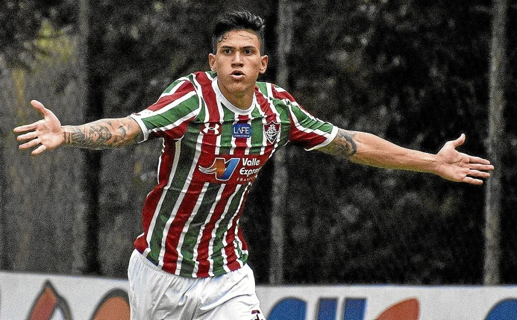 "Pedro es uno de los mejores '9' de Brasil"