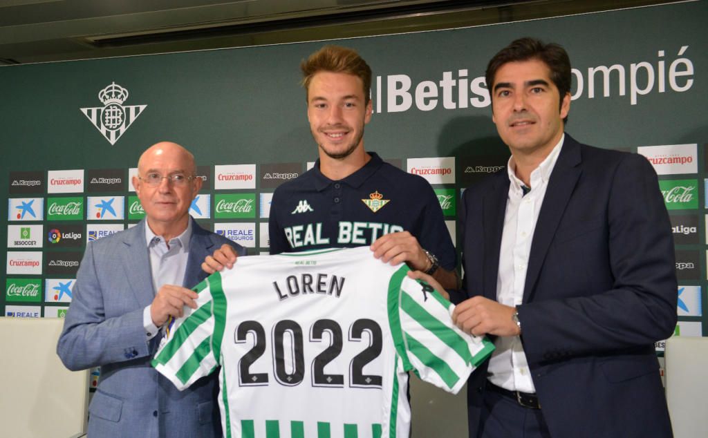 Loren Morón: "Vivir esta oportunidad en el Betis es lo mejor para mí"