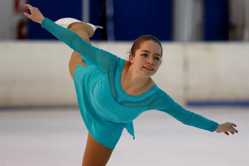 La ecuatoriana Palomeque aspira a su cuarto título sobre el hielo a ritmo de tango