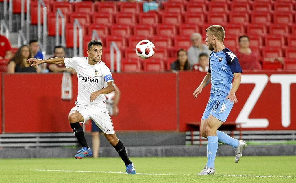 Sevilla FC 2-1 Extremadura: Navas habla el idioma de Machín