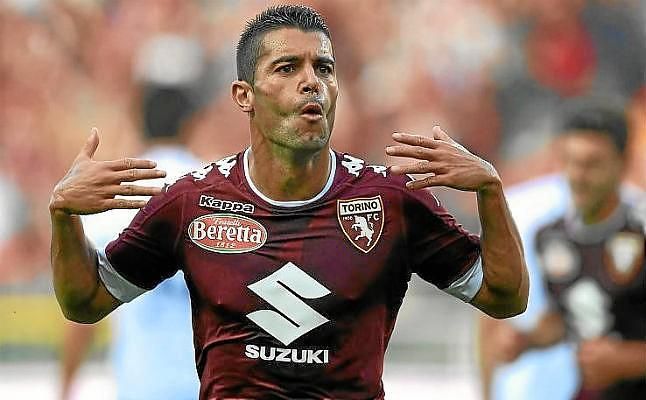 El Sevilla reactiva la opción Iago Falque