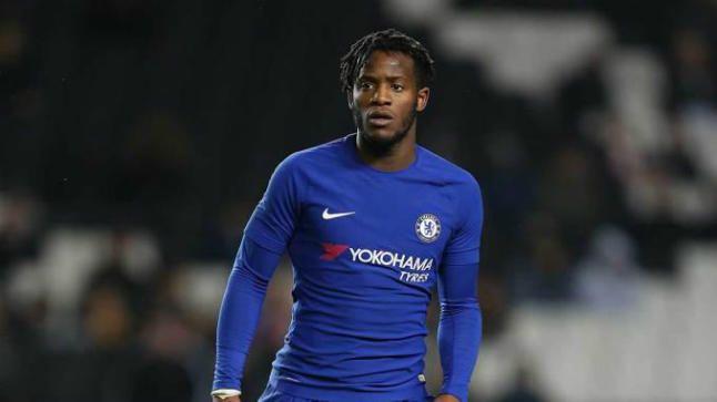 En Inglaterra ven al Sevilla como favorito por Batshuayi