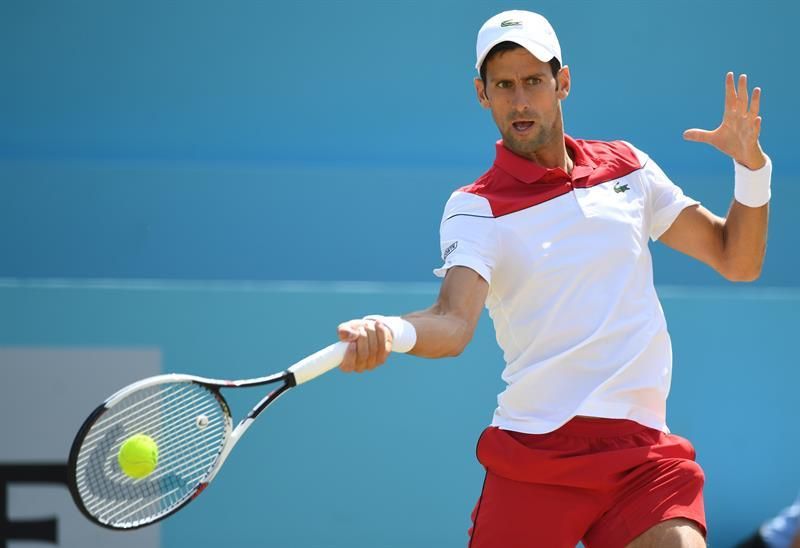 Djokovic derrota a Basic en la primera ronda en Toronto