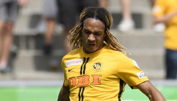 El Leipzig va a por Mbabu