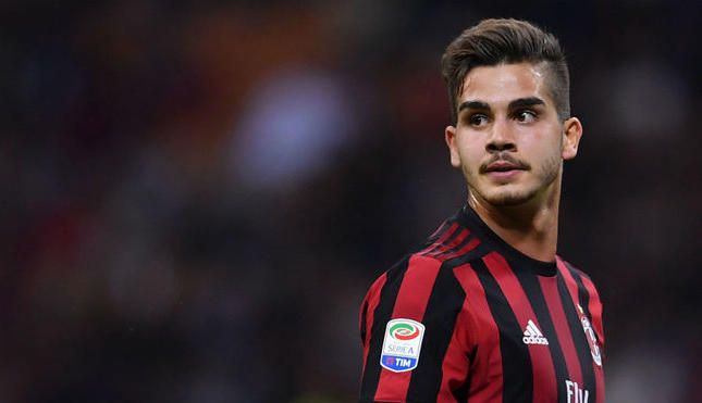 André Silva llegará este sábado a Sevilla