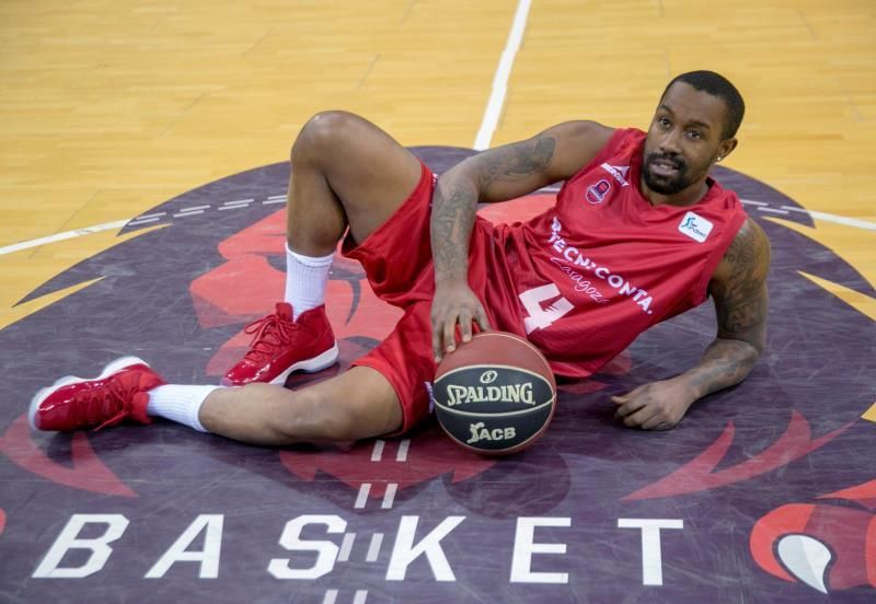 Tecnyconta Zaragoza anuncia el regreso del base Bo McCalebb