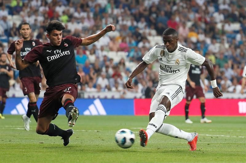 3-1. Bale lidera al Real Madrid ante el Milan a cuatro días de la Supercopa