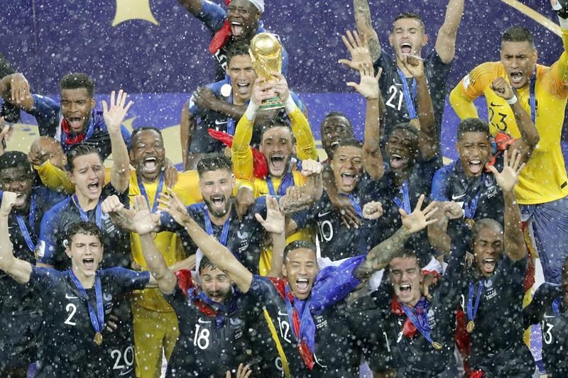 Francia líder de la clasificación mundial después de dieciséis años