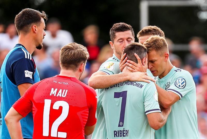 Lewandowski desatasca al Bayern ante el Drochtersen, de regional